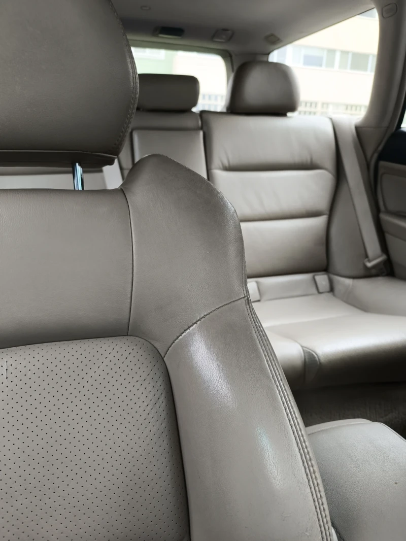 Subaru Legacy, снимка 4 - Автомобили и джипове - 52280852