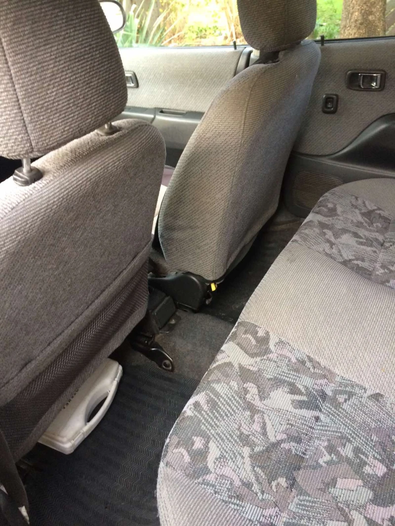 Daihatsu Sirion, снимка 10 - Автомобили и джипове - 52576948