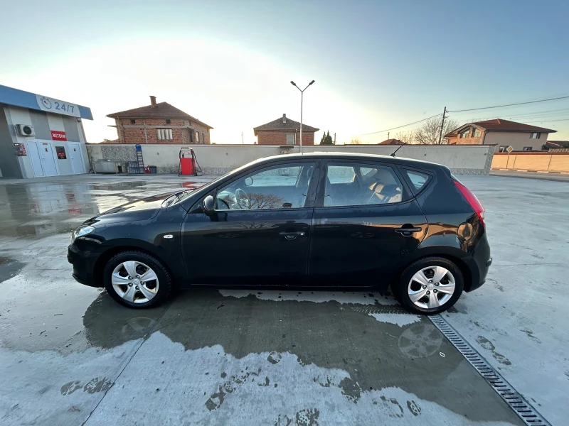 Hyundai I30 Hyndai I30 1.4, снимка 4 - Автомобили и джипове - 52696292