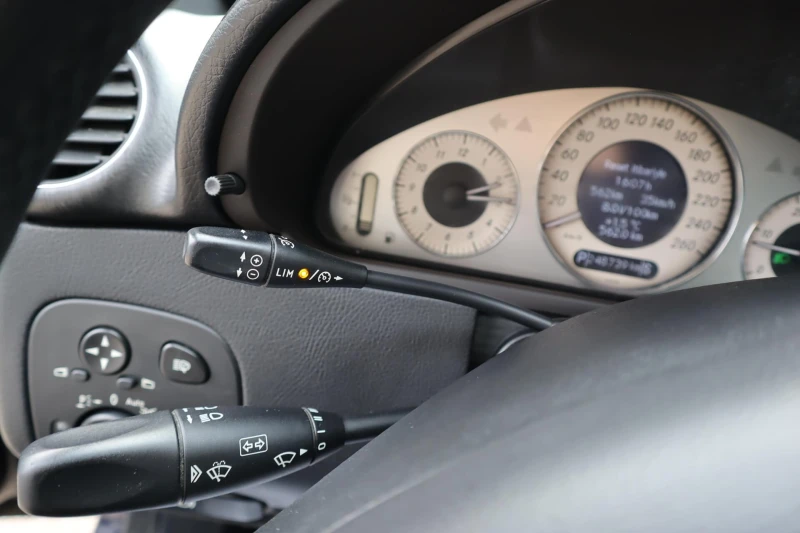 Mercedes-Benz CLK 320 CDI/Обдухване/BiXenon/Шибедах/PDC/Автомат, снимка 8 - Автомобили и джипове - 52989120