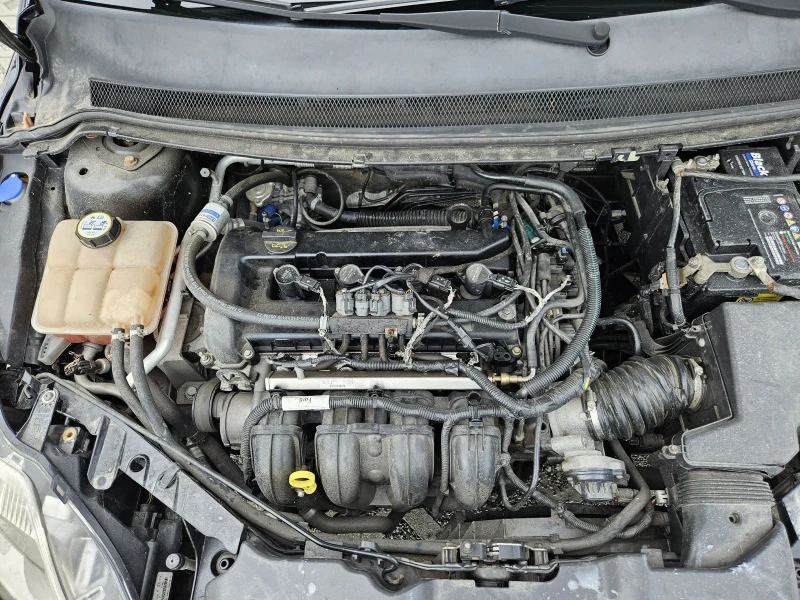 Ford Focus 1.8i-125кс= ГАЗ= КЛИМАТРОНИК= АВТОПИЛОТ - 5900 лв. - 98199932 17