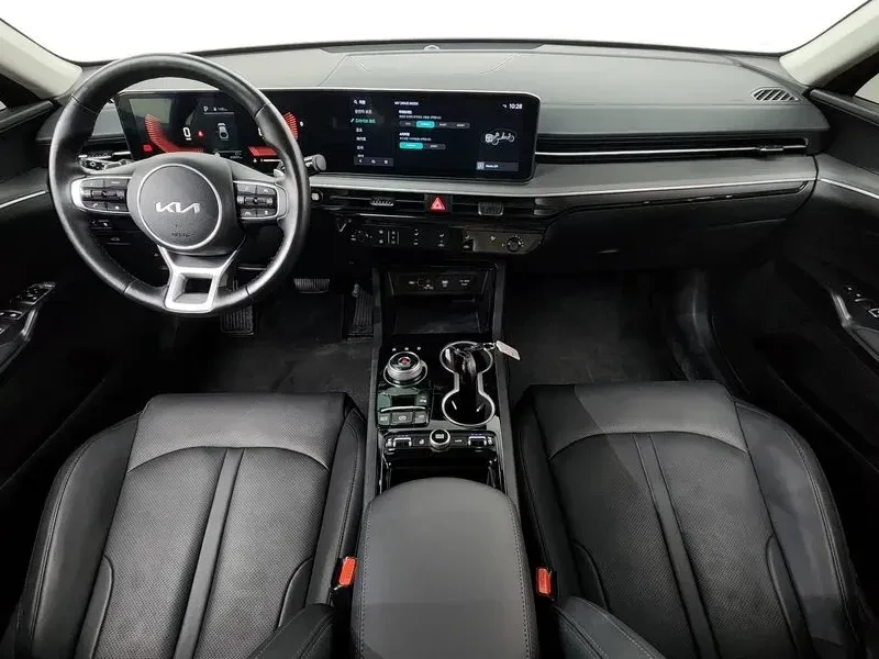 Kia K5 * Navi* Camera, снимка 8 - Автомобили и джипове - 55060492