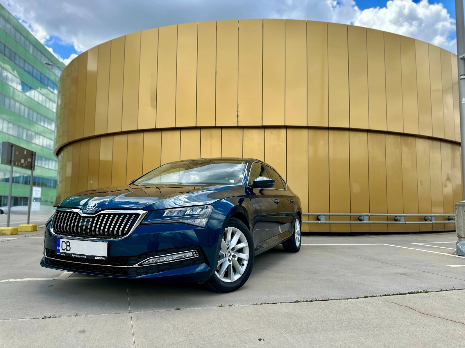 Skoda Superb 2.0 TDI 4x4, снимка 1