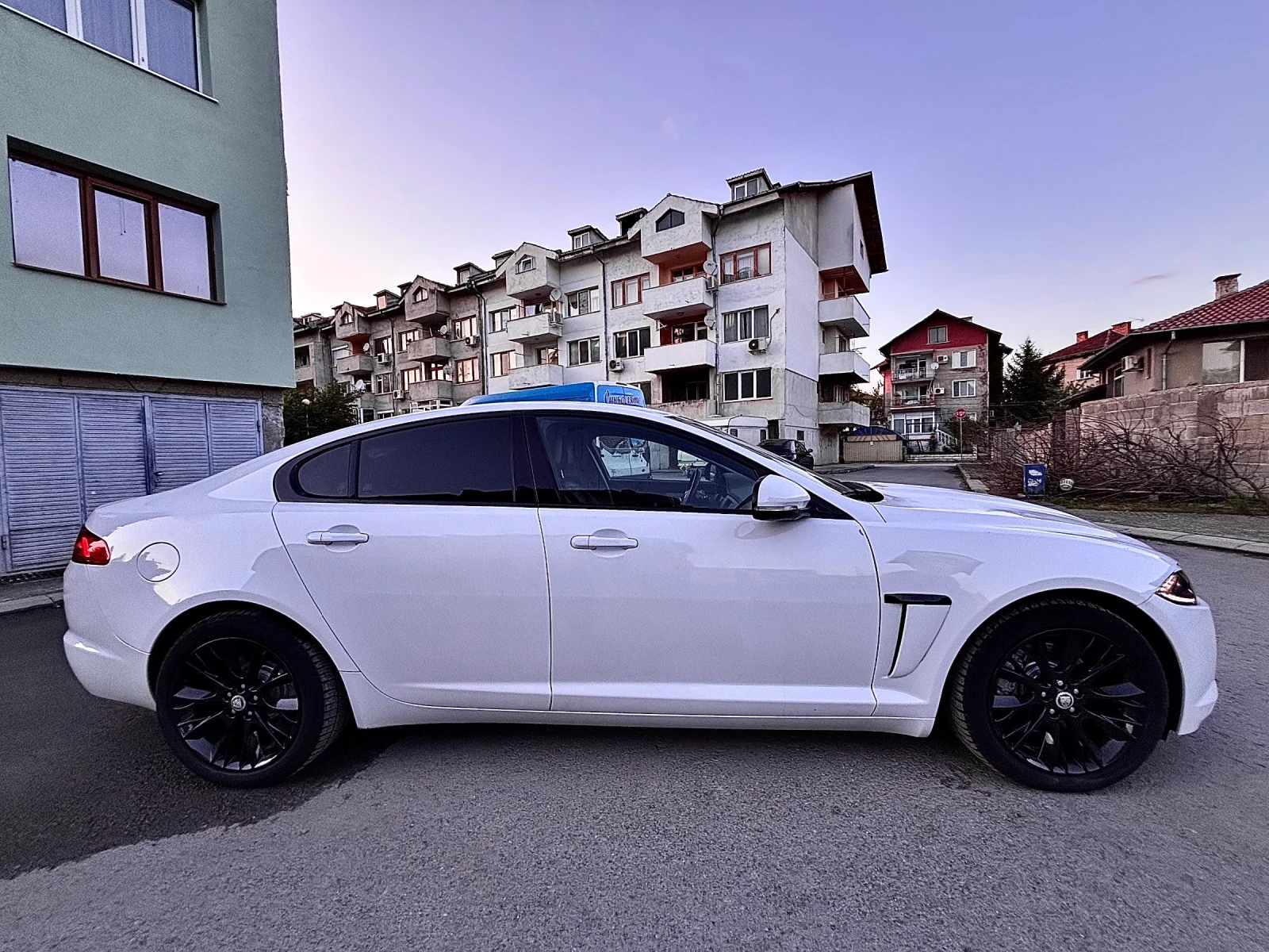 Jaguar Xf 2.2D 200к.с Full  - изображение 8
