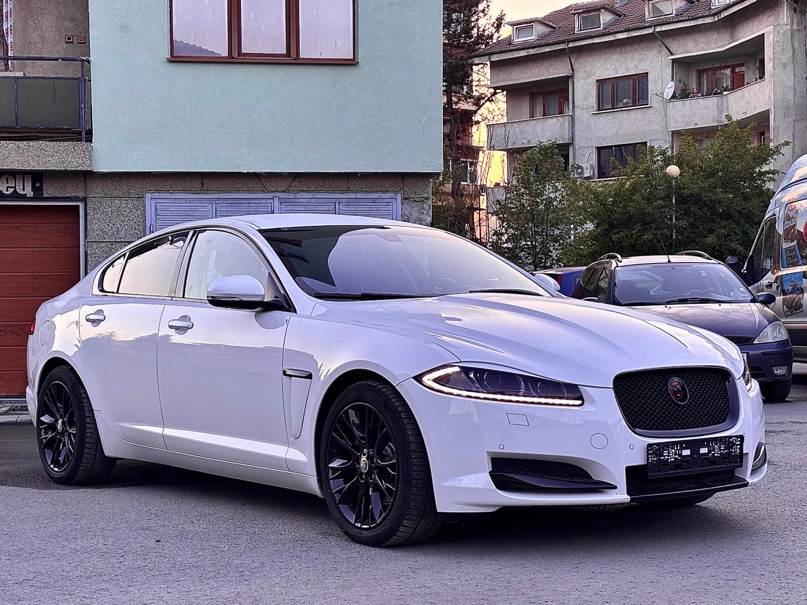 Jaguar Xf 2.2D 200к.с Full  - изображение 5