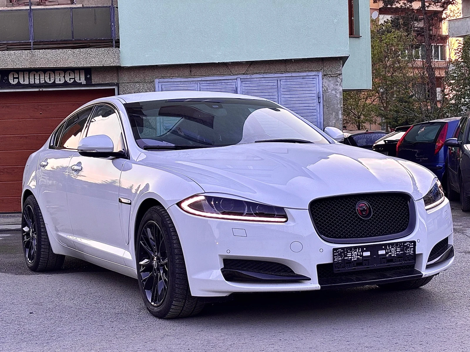 Jaguar Xf 2.2D 200к.с Full  - изображение 3