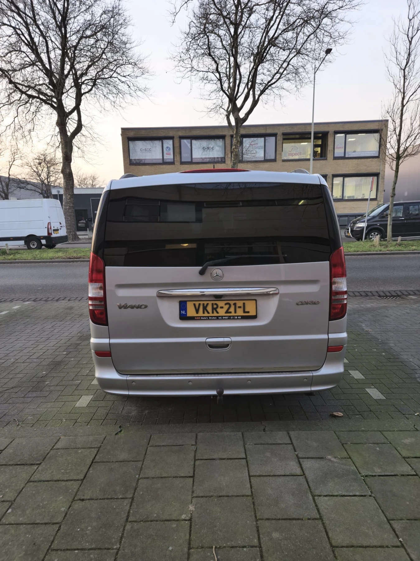 Mercedes-Benz Viano  - изображение 5