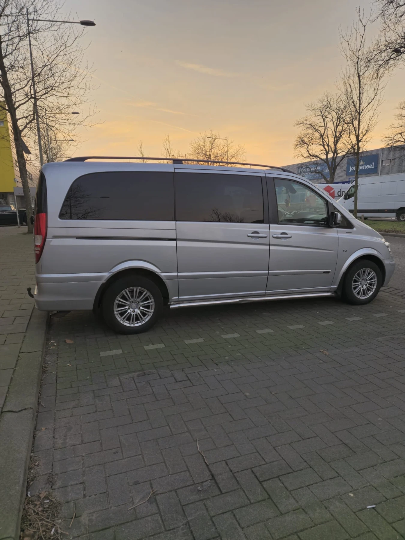 Mercedes-Benz Viano  - изображение 4