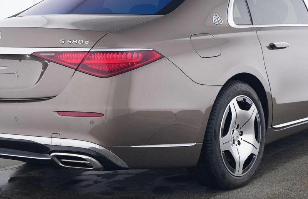 Mercedes-Benz S 580 e/MAYBACH/4M/PLUG-IN/BURM/CHAUFFEUR/EXCLUSIV/HUD/ - изображение 5