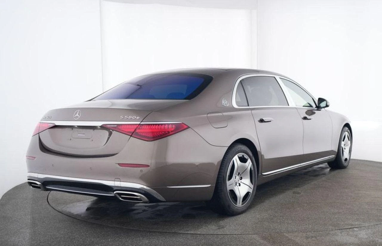 Mercedes-Benz S 580 e/MAYBACH/4M/PLUG-IN/BURM/CHAUFFEUR/EXCLUSIV/HUD/ - изображение 4