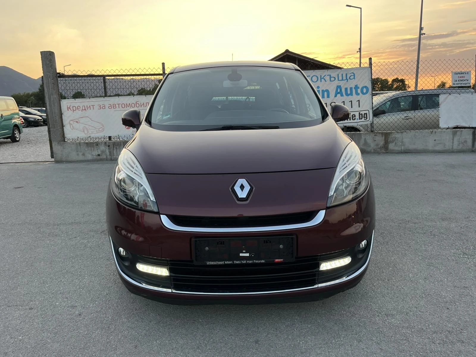 Renault Scenic 1.5DCI 110кс EURO 5 АВТОПИЛОТ КЛИМАТРОНИК - изображение 2