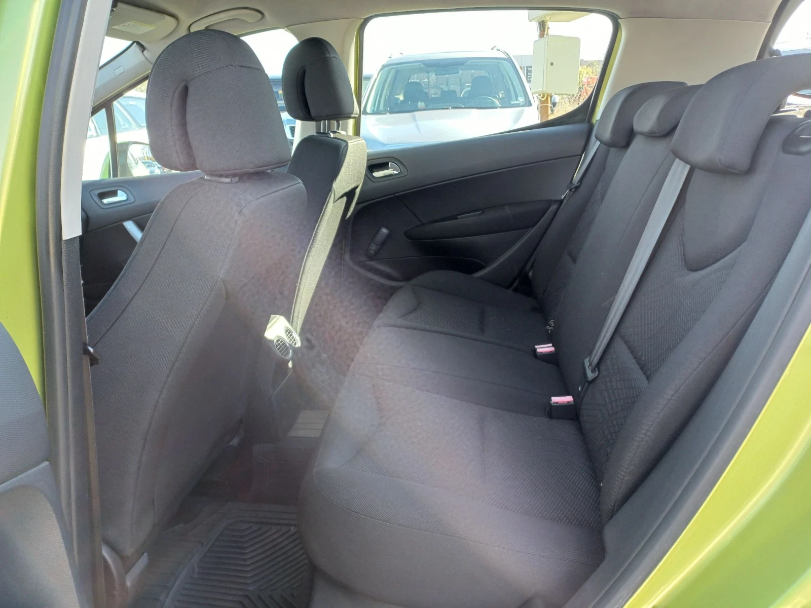 Peugeot 308 1.6 E - изображение 9