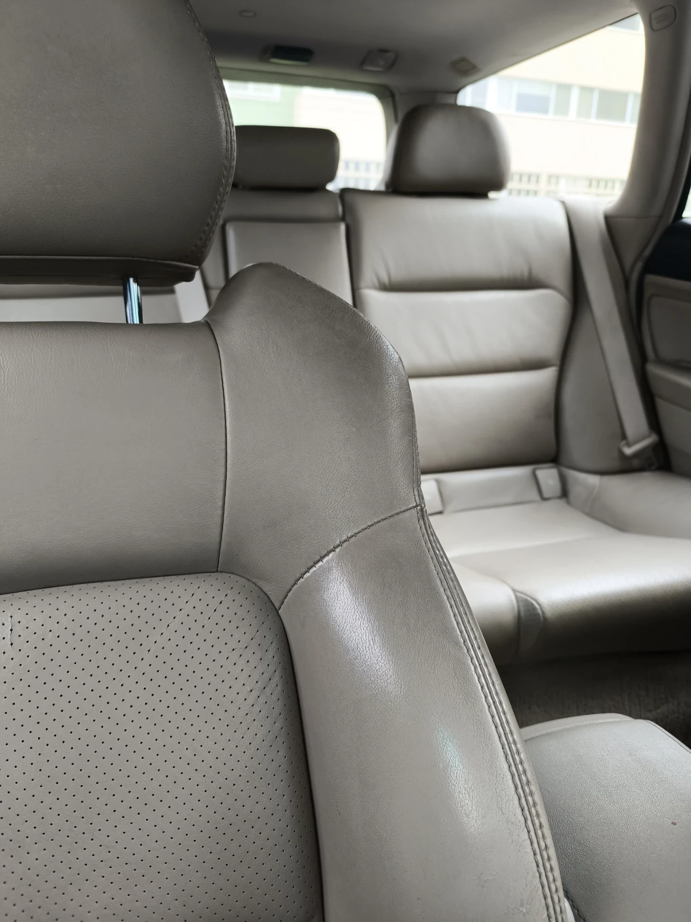 Subaru Legacy | Mobile.bg   4