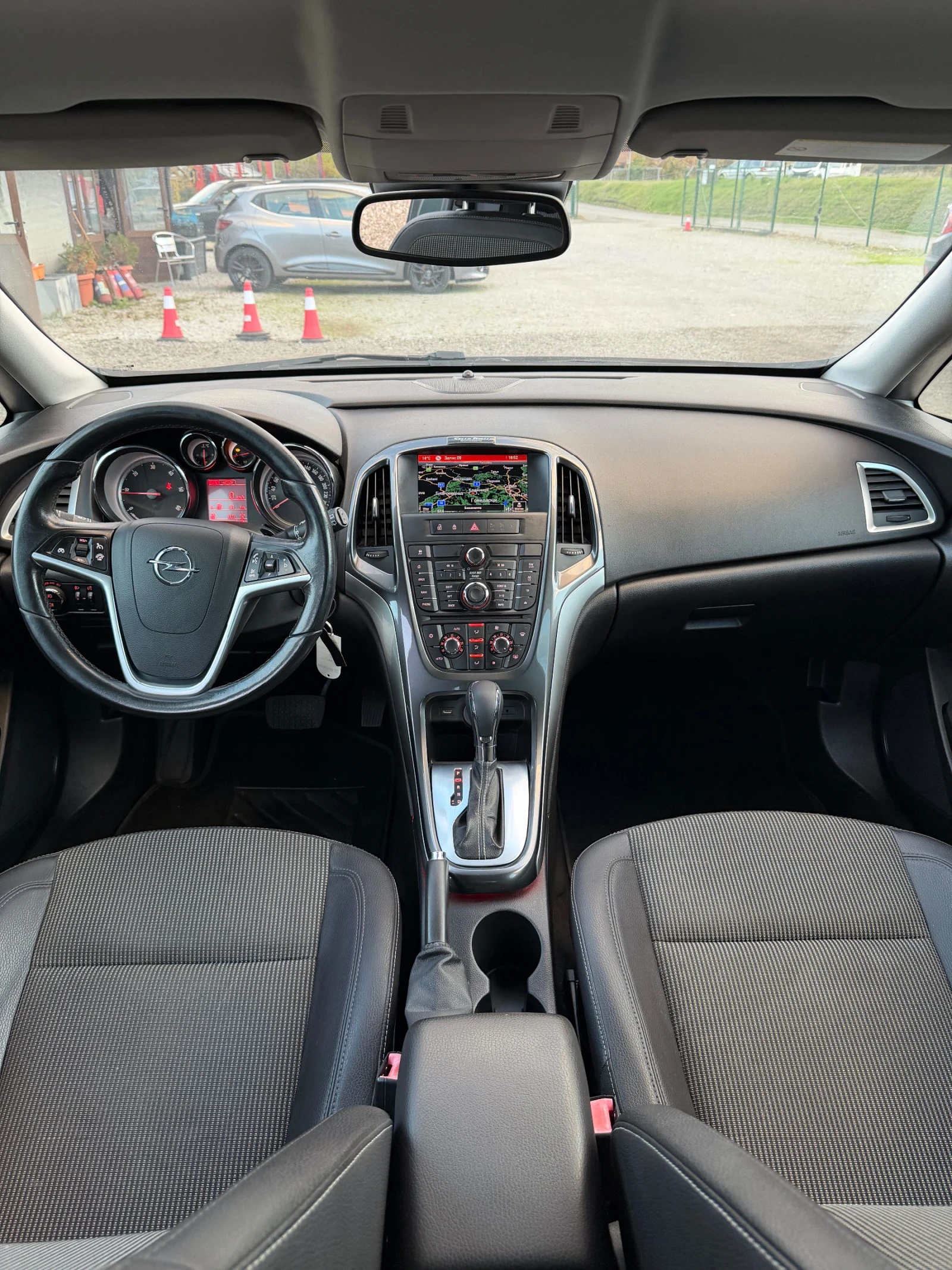 Opel Astra J Cosmo Facelift 2.0 CDTI /  /  | Mobile.bg   11