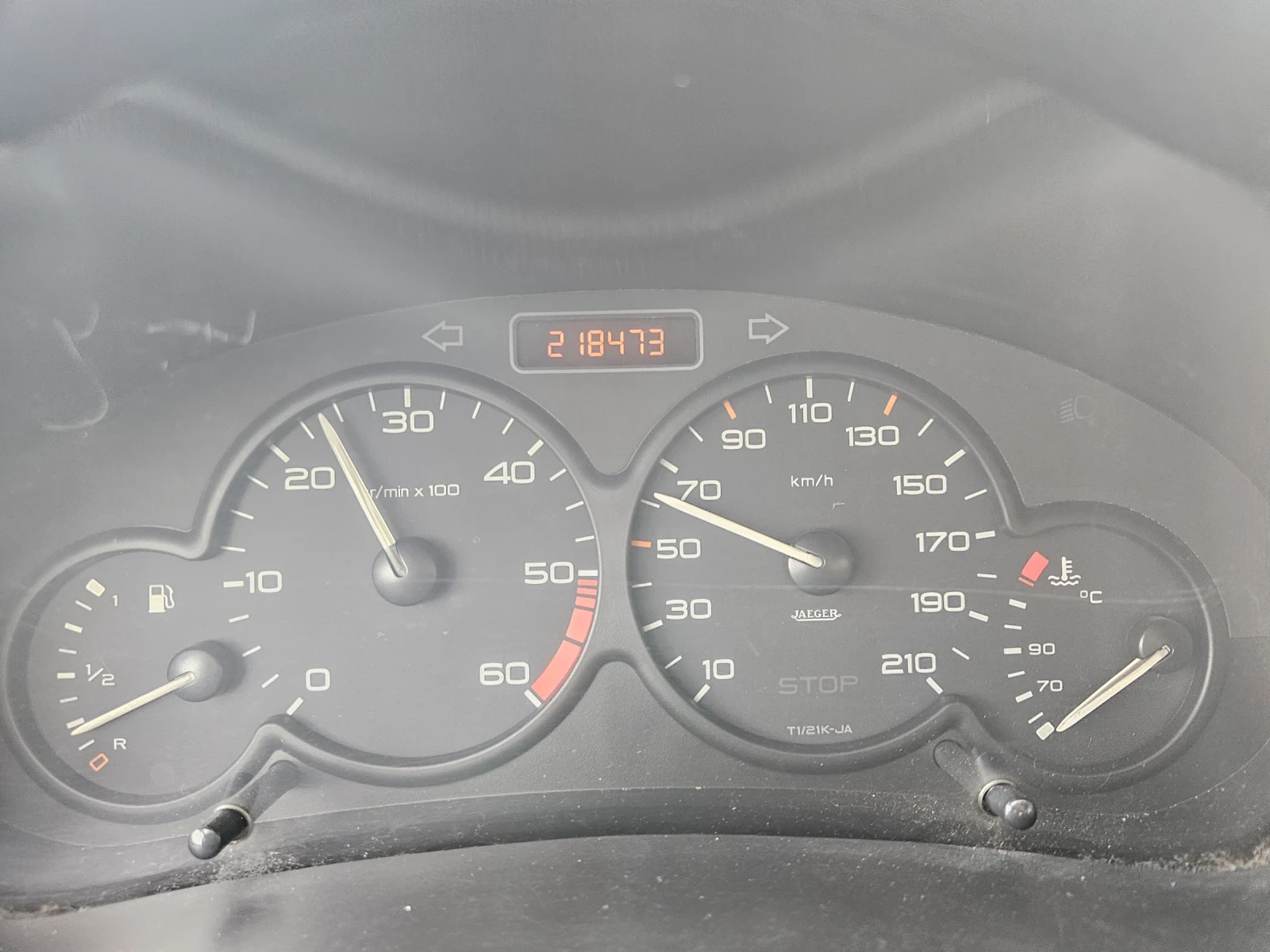 Peugeot 206 1.4 HDI, снимка 9 - Автомобили и джипове - 54359489