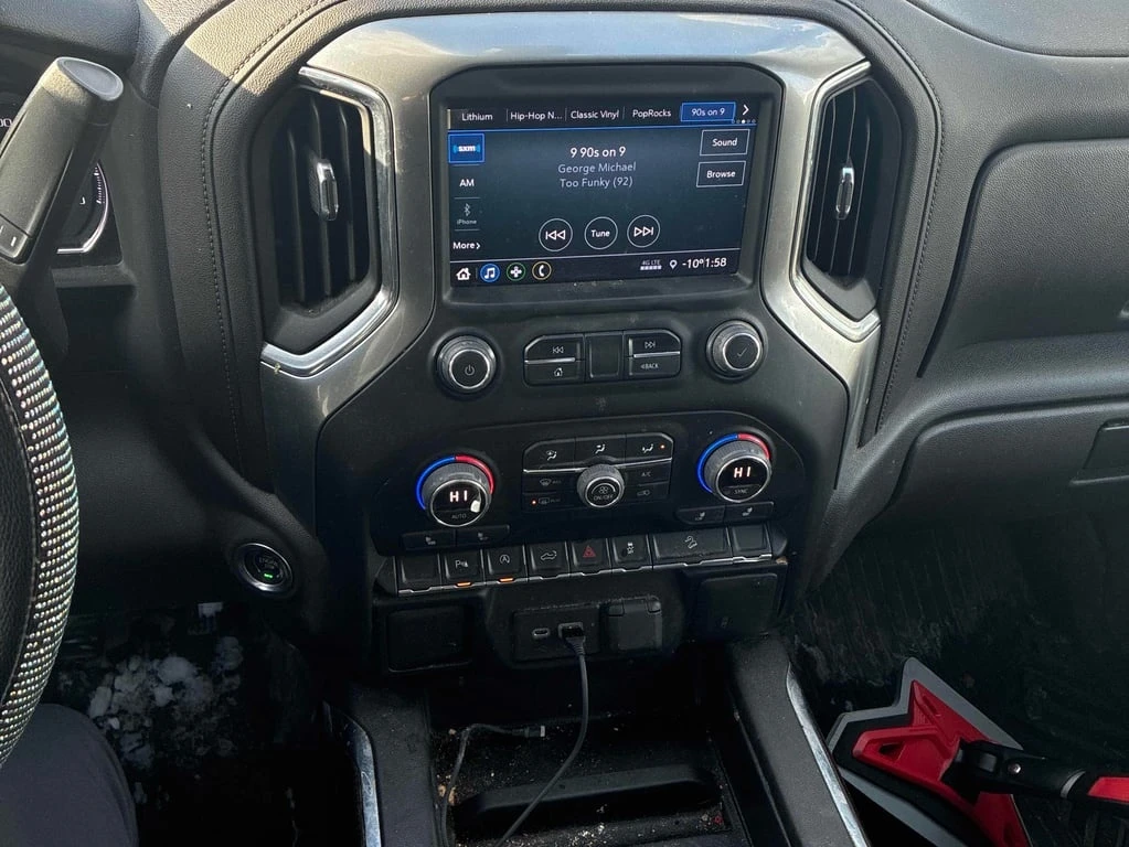 Chevrolet Silverado * LT Trail Boss * CARFAX * ��� ������������ ������ | Mobile.bg � ����������� 9