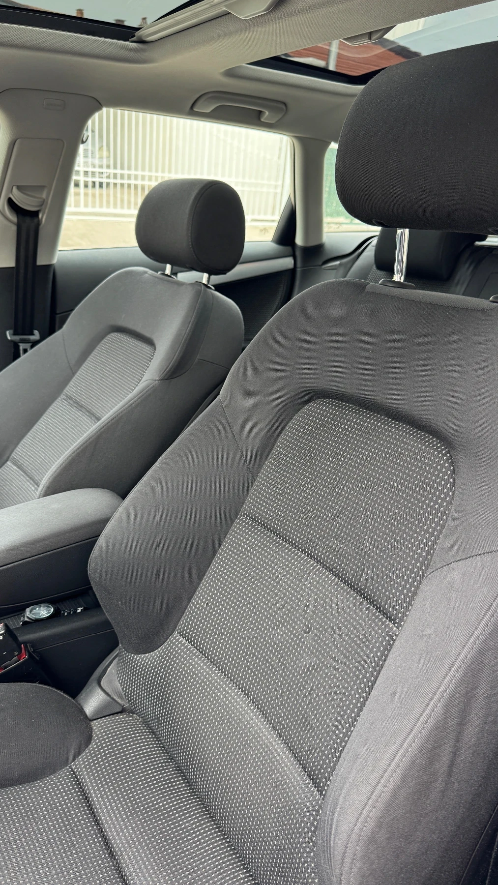 Audi A3 2.0 TDI Sportback Panorama Автопилот - изображение 9