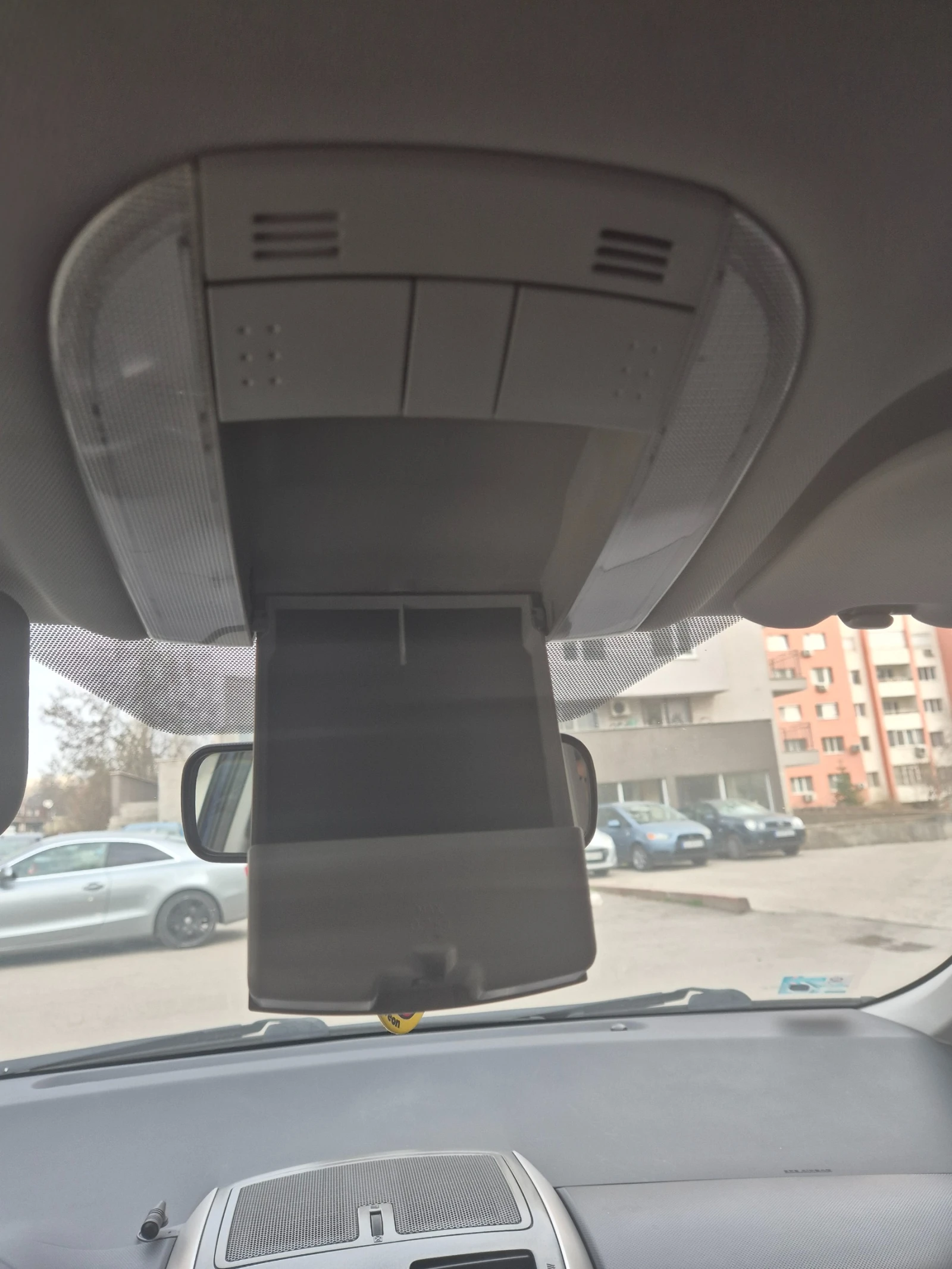 Toyota Auris | Mobile.bg � ����������� 9
