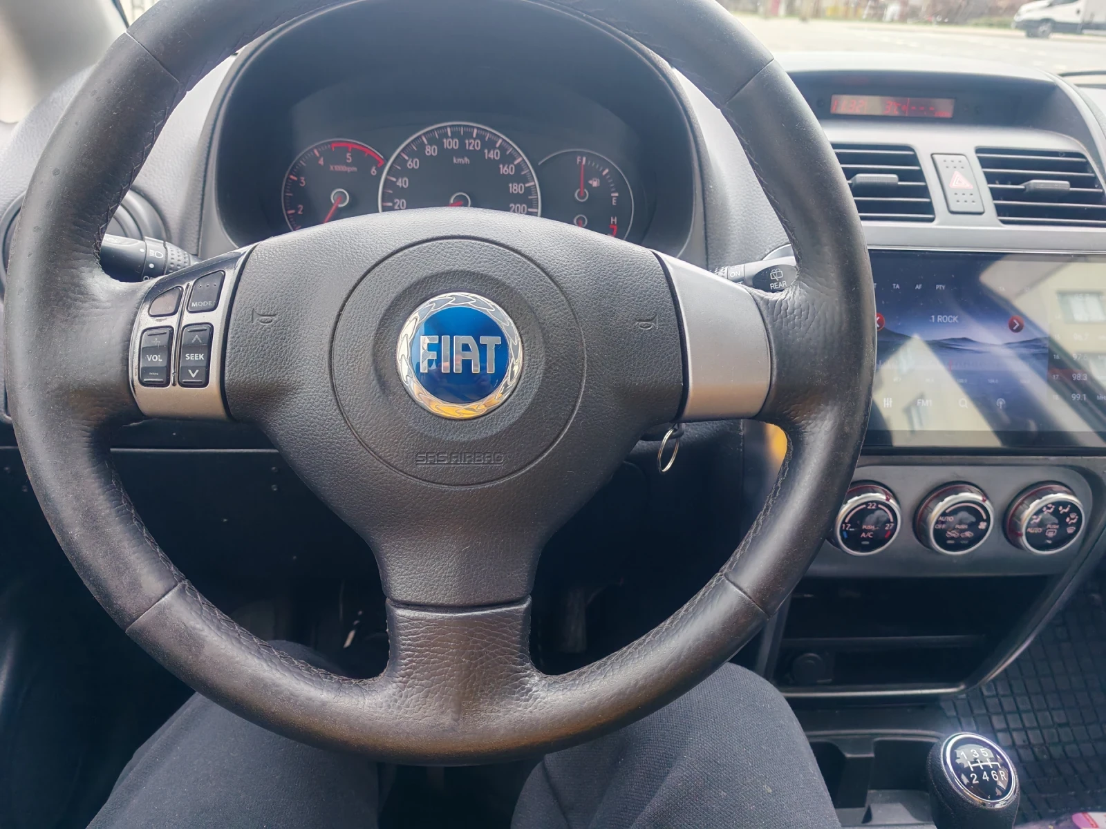 Fiat Sedici 1.9, снимка 5 - Автомобили и джипове - 53893978