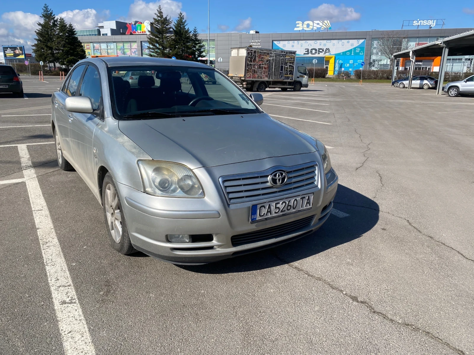 Toyota Avensis 2.0 D4D, снимка 4 - Автомобили и джипове - 54085670