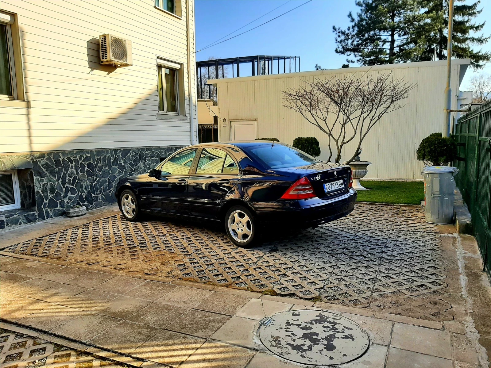 Mercedes-Benz C 200, снимка 3 - Автомобили и джипове - 54126166