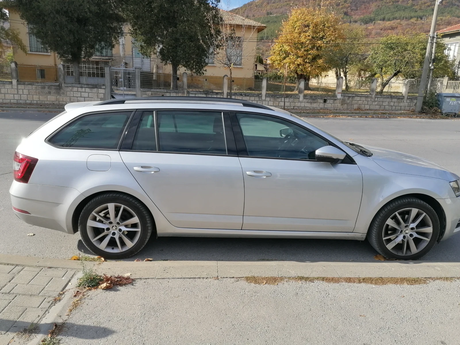 Skoda Octavia 1.4 TSI, снимка 5 - Автомобили и джипове - 54543714