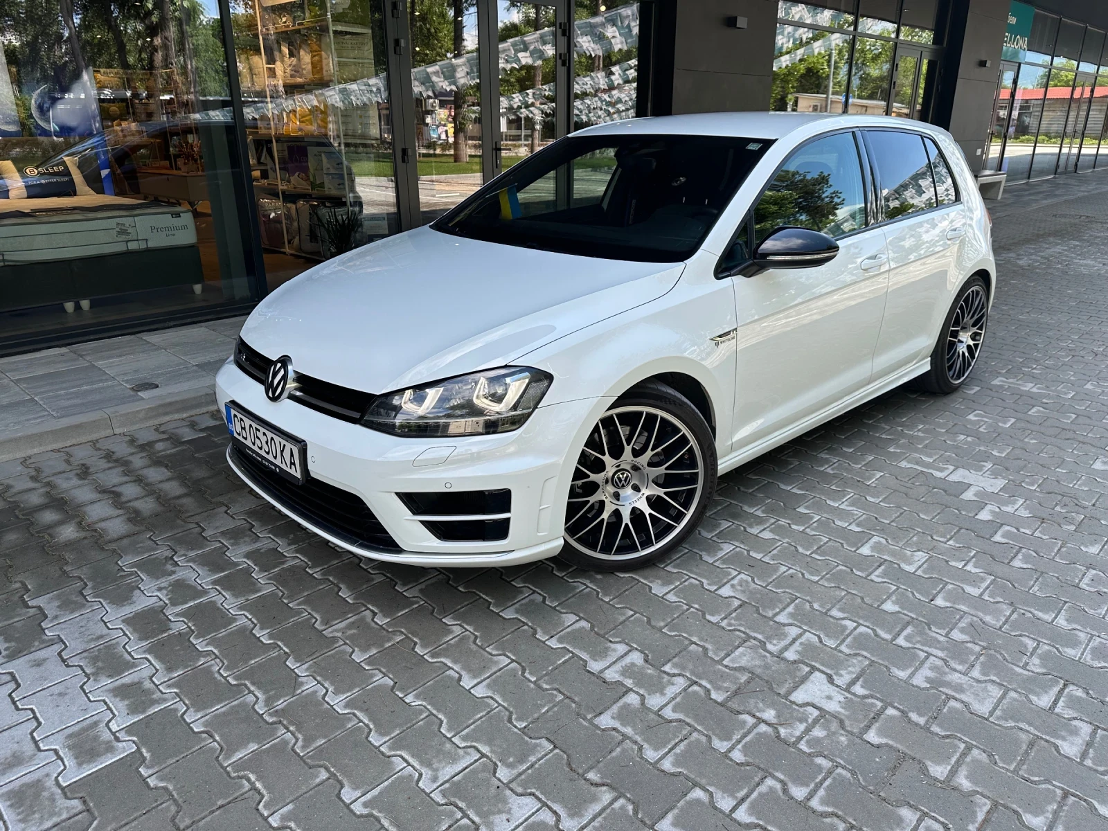 VW Golf R, снимка 4 - Автомобили и джипове - 54577216
