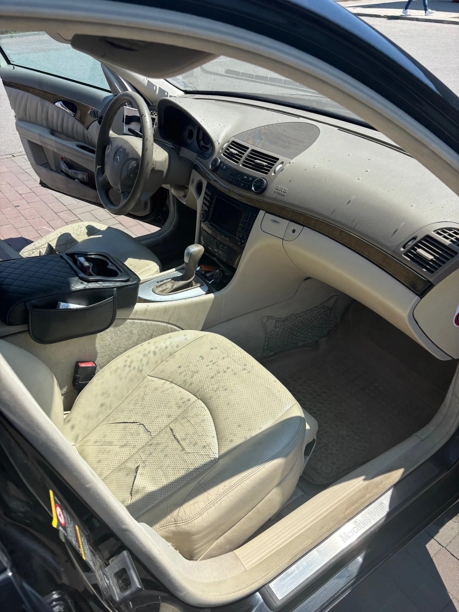 Mercedes-Benz E 280, снимка 7 - Автомобили и джипове - 55057618
