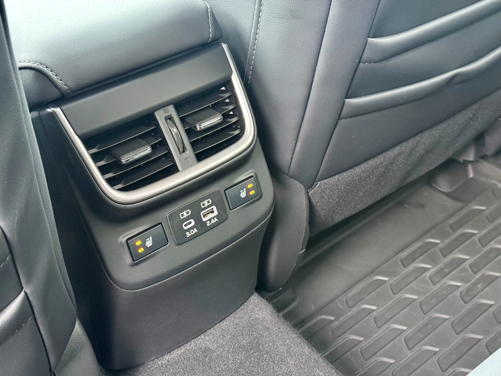 Subaru Outback 2.5 Limited, снимка 13 - Автомобили и джипове - 55108719