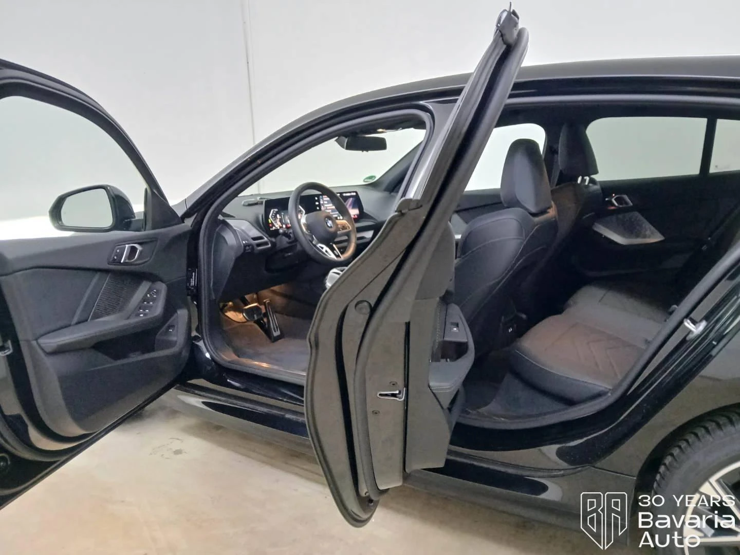 BMW 118 d M Sport Paket Steptronic, снимка 5 - Автомобили и джипове - 55142888
