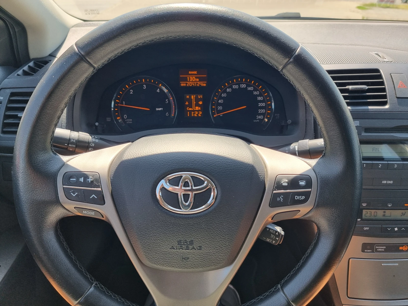Toyota Avensis 2.0Д.126КС.6СК., снимка 11 - Автомобили и джипове - 55493538