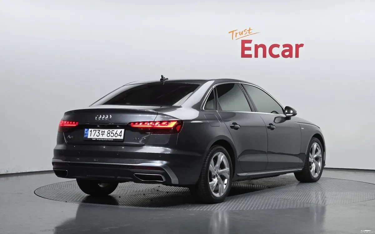 Audi A4 35 TDI PREMIUM, снимка 2 - Автомобили и джипове - 55507380