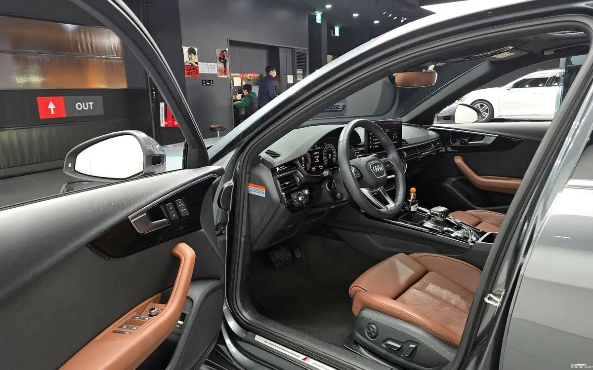 Audi A4 35 TDI PREMIUM, снимка 10 - Автомобили и джипове - 55507380