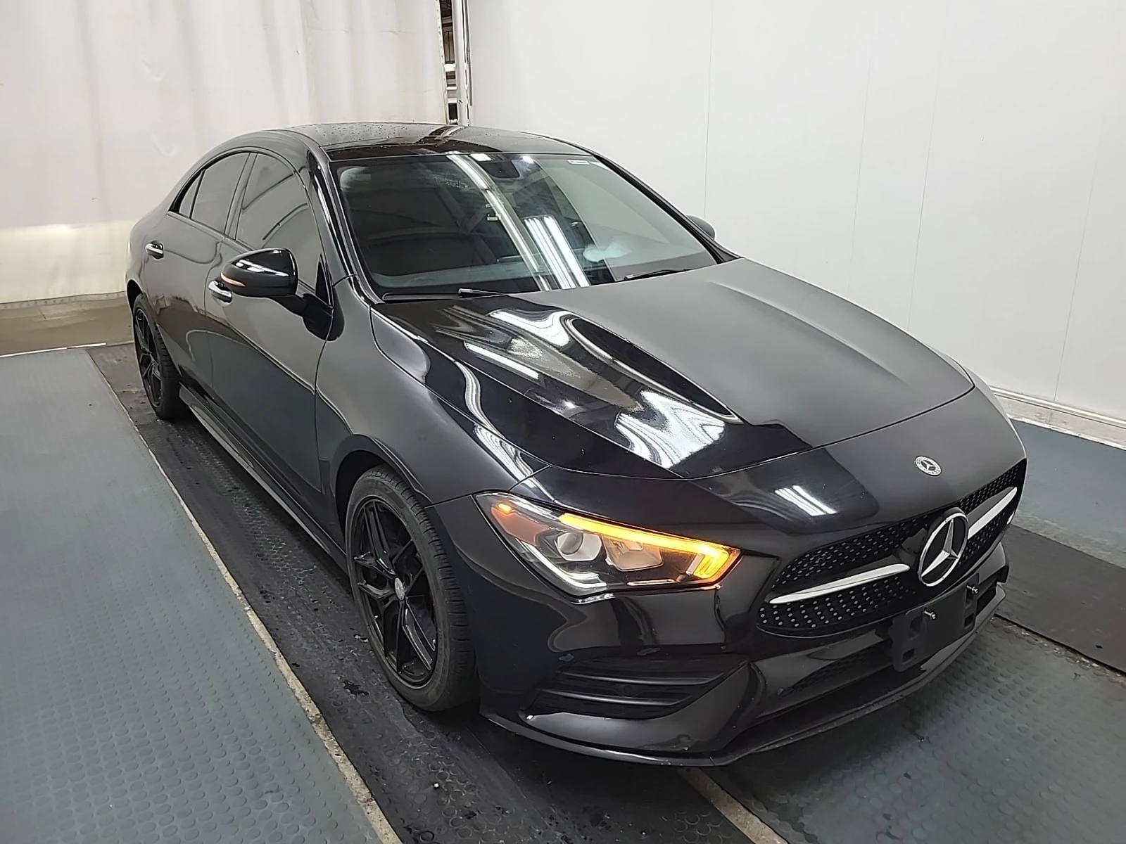 Mercedes-Benz CLA 250 CARFAX, снимка 2 - Автомобили и джипове - 55958729