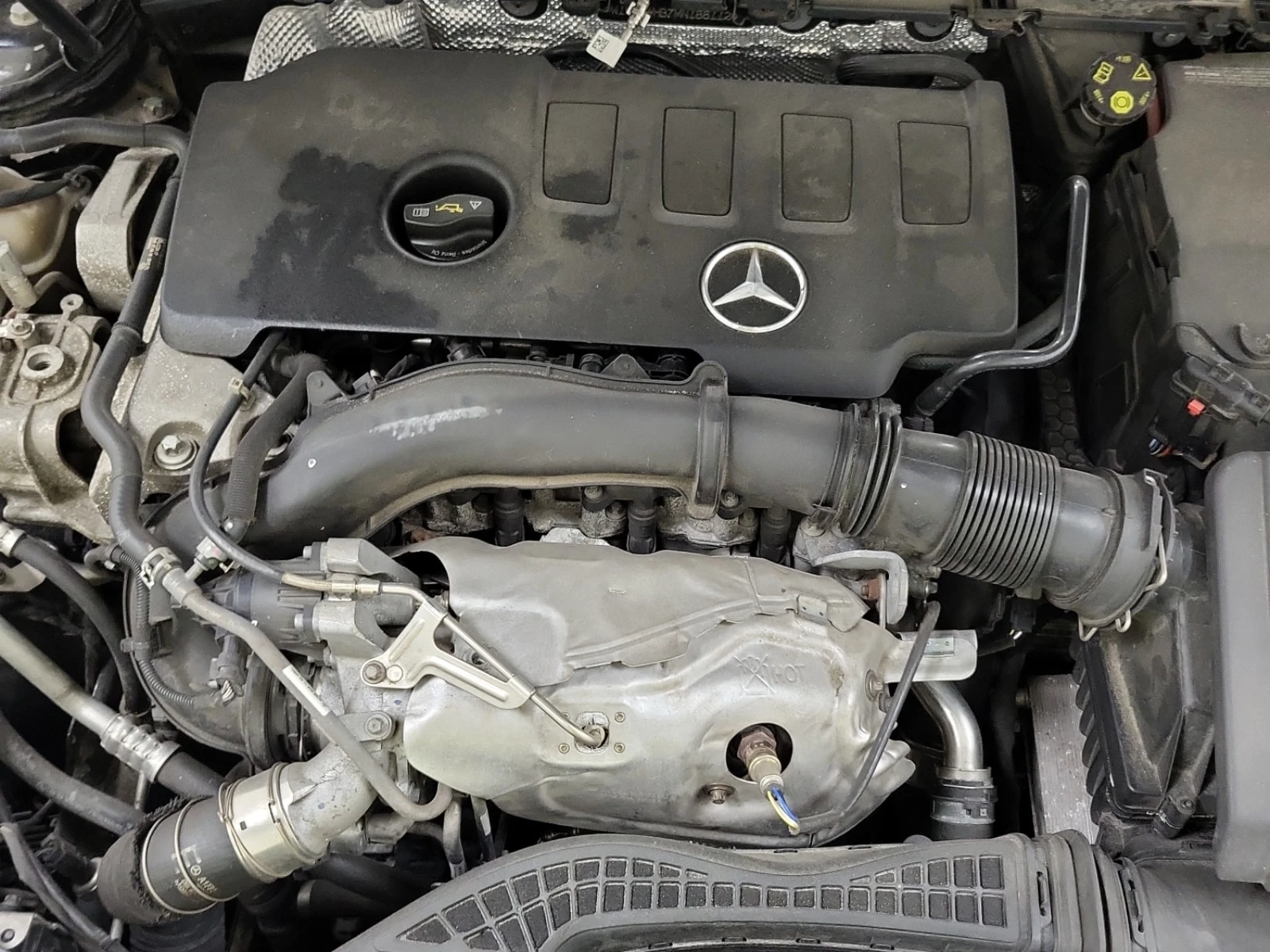 Mercedes-Benz CLA 250 CARFAX, снимка 15 - Автомобили и джипове - 55958729