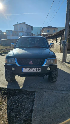 Mitsubishi Pajero sport, снимка 1