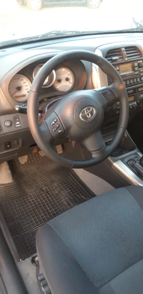 Toyota Rav4 2, 0 D4D  ! | Mobile.bg    11