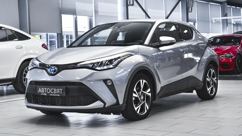 Toyota C-HR 2.0 Hybrid Club Automatic, снимка 4 - Автомобили и джипове - 51823951