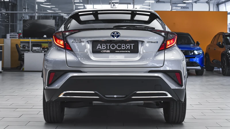 Toyota C-HR 2.0 Hybrid Club Automatic, снимка 3 - Автомобили и джипове - 51823951