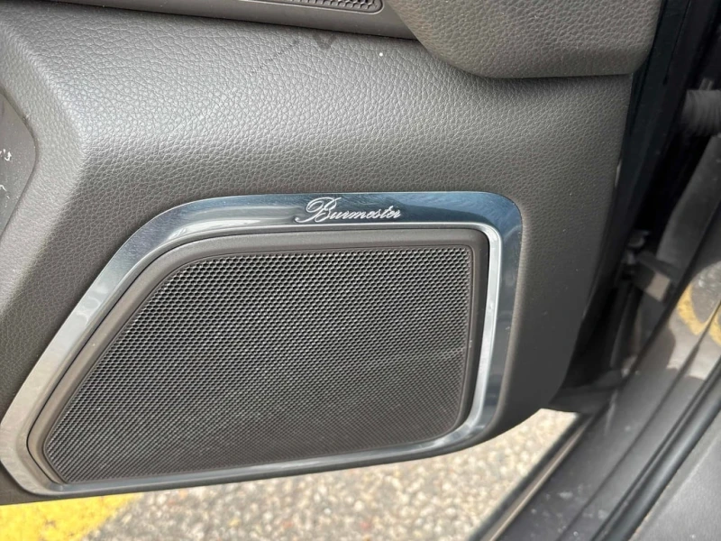 Porsche Macan * S * CARFAX * БЕЗ ПЪРВОНАЧАЛНА ВНОСКА, снимка 8 - Автомобили и джипове - 53102615