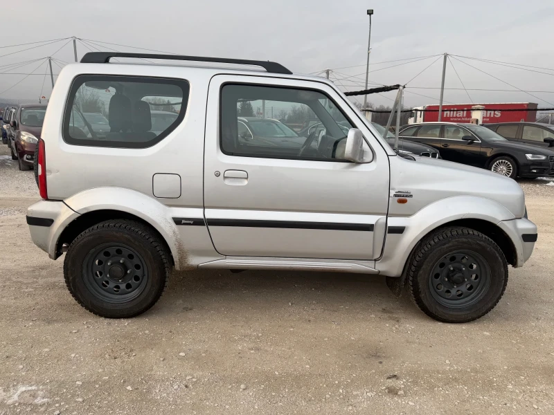 Suzuki Jimny 1.3/62кс 4х4 климатик 88000км Сервизни документи , снимка 8 - Автомобили и джипове - 53180110