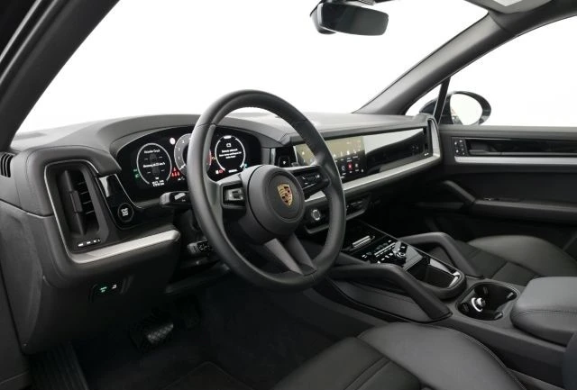 Porsche Cayenne V6/ FACELIFT/ BOSE/ PANO/ 360/ HD MATRIX/  - изображение 10