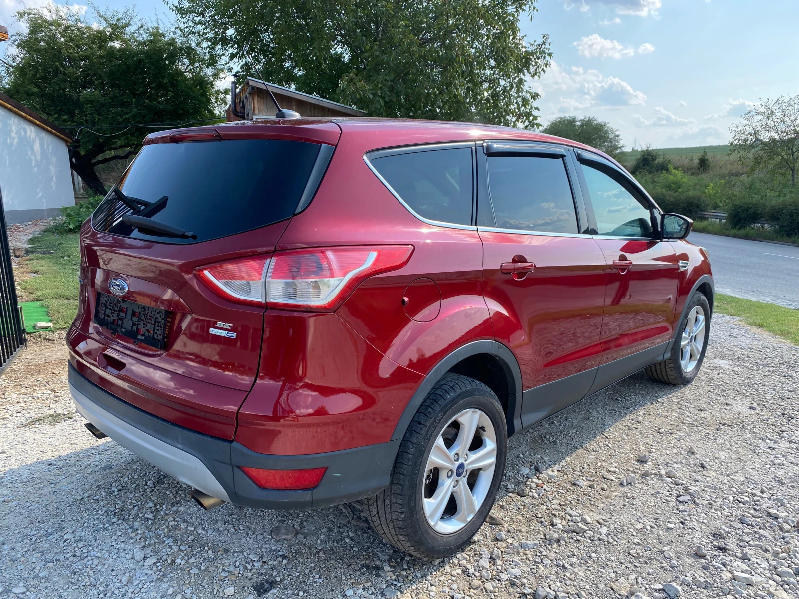 Ford Kuga БЕНЗИН-4х4-АВТОМАТИК - изображение 4