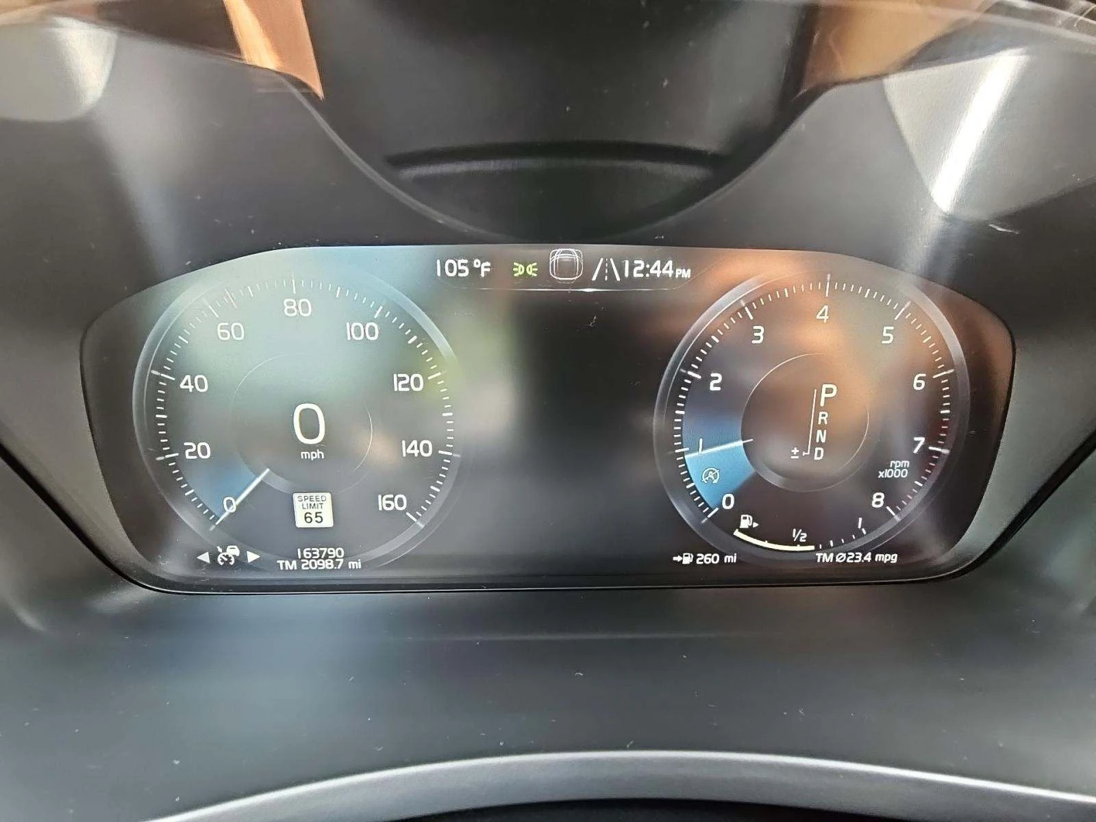 Volvo Xc90 INSCRIPTION* 360* DISTRO* 7МЕСТА* ОБДУХ* ПАНО* KEY - изображение 5