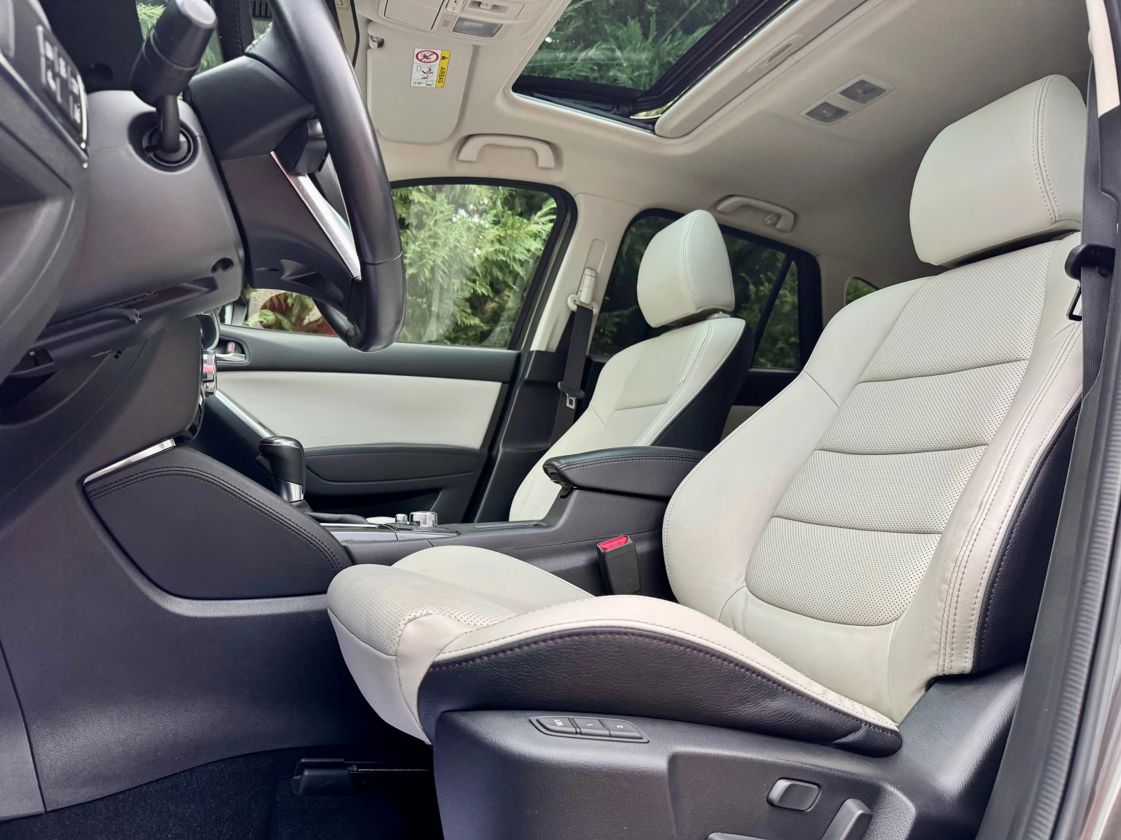 Mazda CX-5 2.2PREMIUM FULL 4x4 DISTRONIK PODGREV KEYLESS-GO  - изображение 10