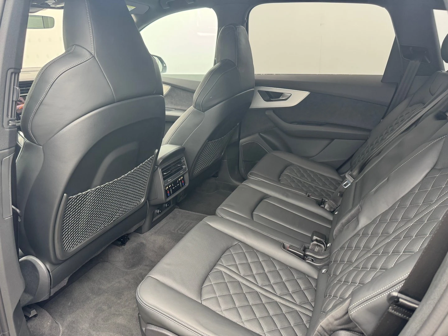 Audi Q7 S line 50 TDI quattro, снимка 8 - Автомобили и джипове - 53322361