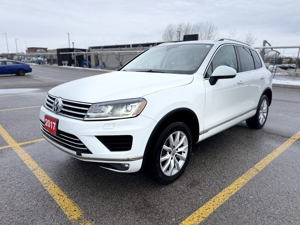 VW Touareg V6 Sport * АвтоКредит * (Цена до БГ), снимка 2 - Автомобили и джипове - 53918164