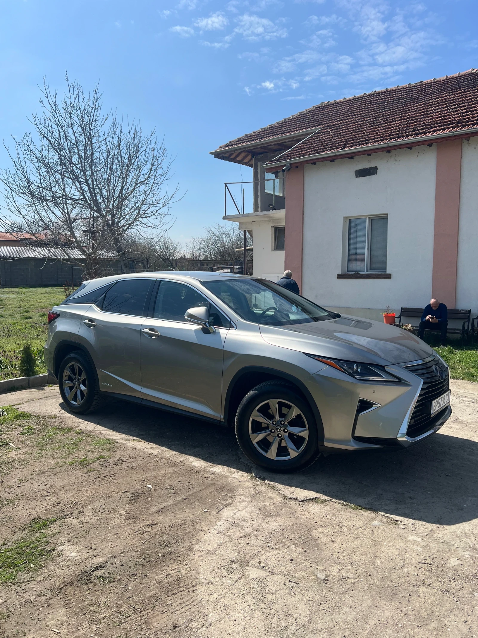Lexus RX 450h, снимка 2 - Автомобили и джипове - 54041549