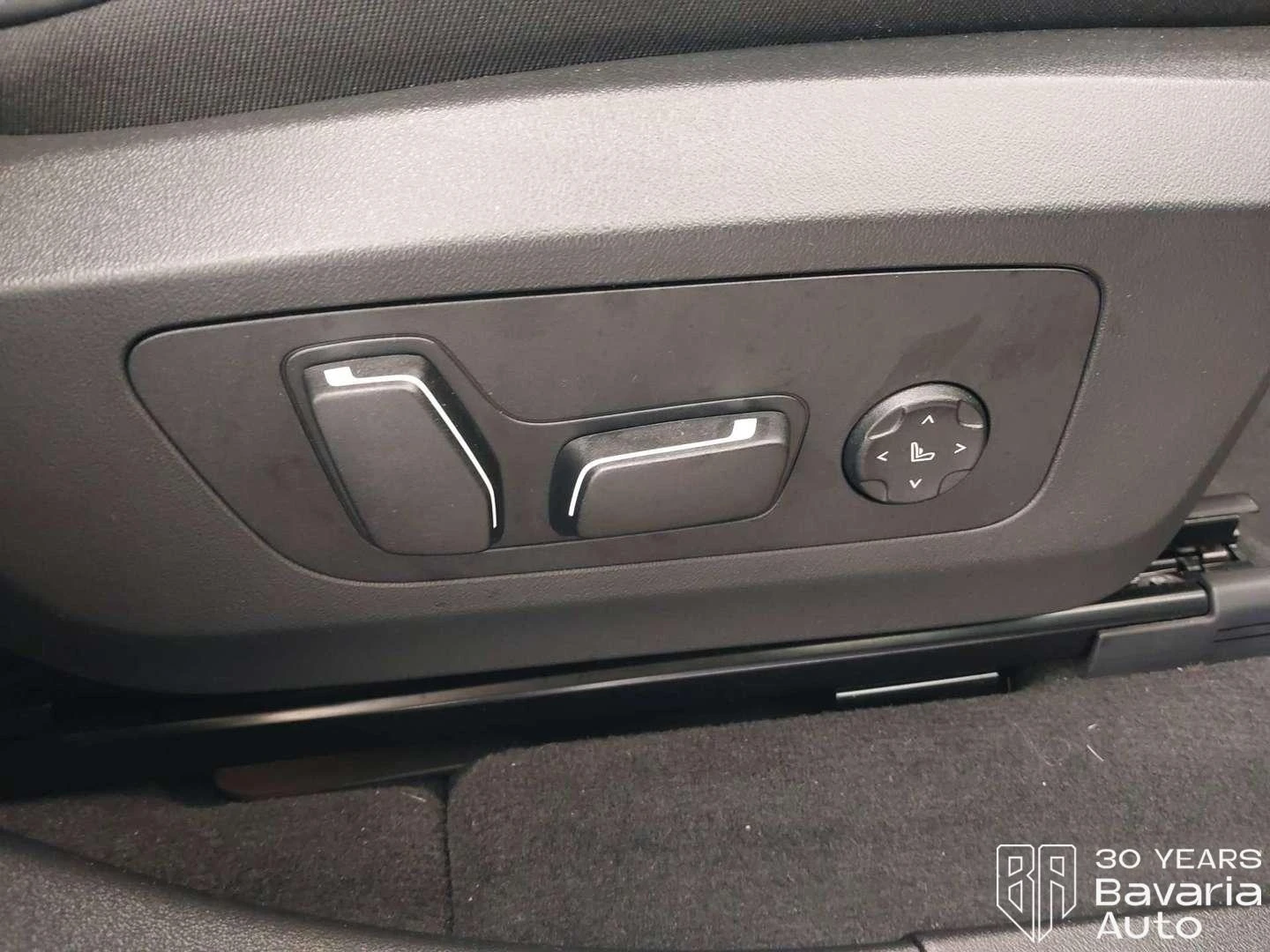 BMW X3 20 xDrive M Sport Paket Steptronic, снимка 13 - Автомобили и джипове - 54129827