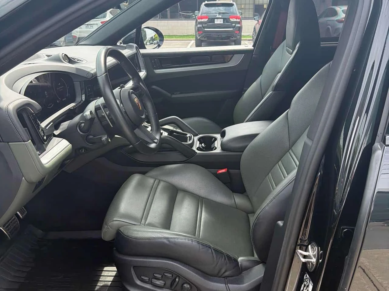 Porsche Cayenne * S Coupe AWD * FULLY LOADED * ПРЕДСТАВИТЕЛСТВО, снимка 9 - Автомобили и джипове - 54906778